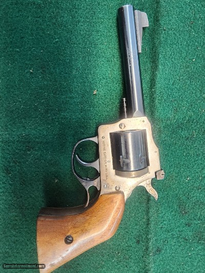 H&R 686 .22 LR