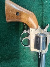 H&R 686 .22 LR - 3 of 3