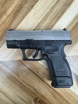 SPRINGFIELD ARMORY XD-40 SUB COMPACT .40 S&W - 2 of 3