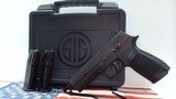 SIG SAUER P320F 9MM LUGER (9x19 PARA) - 1 of 3