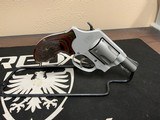 SMITH & WESSON 637-2 AIRWEIGHT .38 SPL +P - 2 of 3