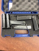 SMITH & WESSON M&P40L .40 S&W - 2 of 3