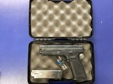 SPRINGFIELD ARMORY XD 9MM LUGER (9x19 PARA) - 1 of 2