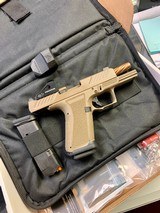 SHADOW SYSTEMS MR920 COMBAT OPTIC READY 9MM LUGER (9X19 PARA) - 2 of 3