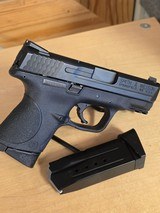 SMITH & WESSON M&P9C 9MM LUGER (9x19 PARA) - 2 of 3