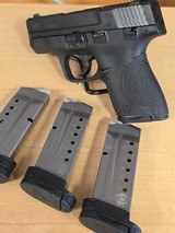 SMITH & WESSON M&P 9 SHIELD 9MM LUGER (9x19 PARA)