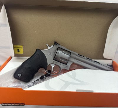 TAURUS M44 .44 MAGNUM