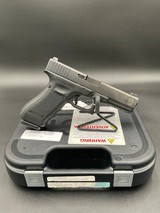 GLOCK G22
GEN 4 .40 S&W - 1 of 3