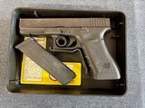 GLOCK G22 GEN 3 .40 S&W - 1 of 3