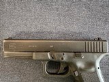 GLOCK G22 GEN 3 .40 S&W - 3 of 3