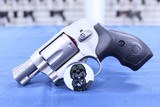 SMITH & WESSON 638 .38 SPL - 3 of 3