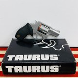 TAURUS Model 85 Matte Stainless .38 SPL +P - 1 of 3