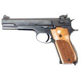 SMITH & WESSON 52-2 .38 SPL MID RANGE - 1 of 3