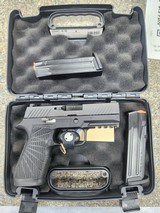 SIG SAUER P320 9MM LUGER (9x19 PARA) - 1 of 3