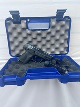 SMITH & WESSON M&P9 COMPACT 9MM LUGER (9x19 PARA) - 1 of 3