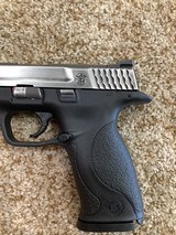 SMITH & WESSON M&P 9 9MM LUGER (9x19 PARA) - 2 of 3