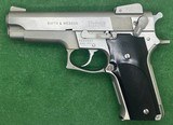 SMITH & WESSON Model 659 9MM LUGER (9x19 PARA) - 2 of 3