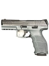 HECKLER & KOCH VP9 9MM LUGER (9x19 PARA) - 1 of 1