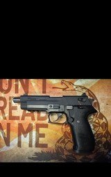 SIG SAUER Mosquito .22 LR - 2 of 3