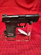 SMITH & WESSON M&P 9 SHIELD EZ M2.0 9MM LUGER (9x19 PARA) - 2 of 3