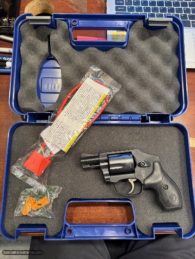 SMITH & WESSON 442-1 .38 SPL