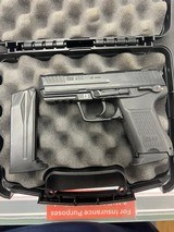 HECKLER & KOCH HK45C .45 ACP - 1 of 3