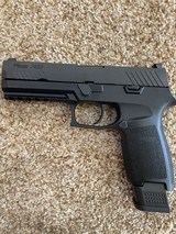 SIG SAUER P320 9MM LUGER (9x19 PARA) - 1 of 3