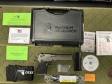 MAGNUM RESEARCH DE44
.44 MAGNUM