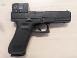 GLOCK 17 GEN 5 9MM LUGER (9X19 PARA) - 1 of 2