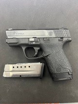 SMITH & WESSON M&P 9 SHIELD 9MM LUGER (9x19 PARA) - 1 of 3