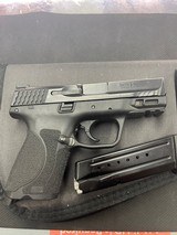 SMITH & WESSON M&P 9 SHIELD M2.0 9MM LUGER (9x19 PARA) - 2 of 3