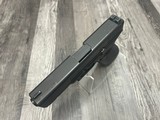 GLOCK G22 GEN 4 .40 S&W - 3 of 3
