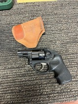RUGER LCR .38 SPL - 1 of 3