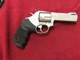 TAURUS 44 TRACKER .44 MAGNUM