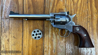 RUGER SINGLE-SIX CONVERTIBLE .22 LR/.22 WMR