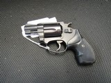 SMITH & WESSON 37 .38 SPL - 1 of 3