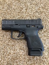 BERETTA APX 9MM LUGER (9x19 PARA) - 1 of 3