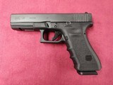 GLOCK G22 .40 S&W - 2 of 3