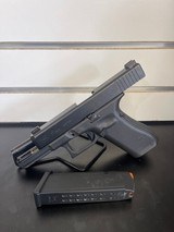 GLOCK 17 GEN 5 9MM LUGER (9x19 PARA) - 2 of 3