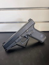 GLOCK 17 GEN 5 9MM LUGER (9x19 PARA) - 1 of 3