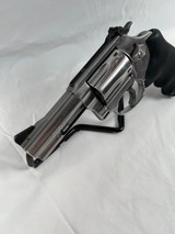 SMITH & WESSON 60-15 .357 MAG - 2 of 3