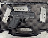 SMITH & WESSON M&P9 SHIELD 9MM LUGER (9x19 PARA) - 1 of 3