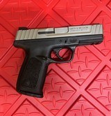 SMITH & WESSON SD9 VE 9MM LUGER/.40 S&W/10MM/.45 ACP - 1 of 3