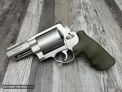 SMITH & WESSON 460 .460 S&W MAGNUM