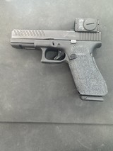 GLOCK G17 GEN 5 9MM LUGER (9x19 PARA) - 1 of 2