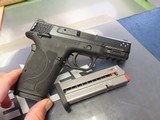 SMITH & WESSON M&P 9 SHIELD EZ 9MM LUGER (9x19 PARA) - 1 of 3