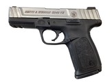 SMITH & WESSON SD40VE .40 S&W - 1 of 3