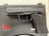 HECKLER & KOCH USP .40 S&W - 2 of 3