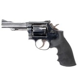 SMITH & WESSON 15-3 .38 SPL
