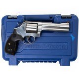 SMITH & WESSON 686-6 PLUS .357 MAG - 3 of 3